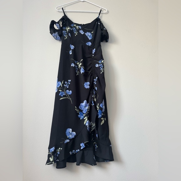 FOREVER 21 Floral Slip Women's Long Dress Adjustable Straps Size S NWT - Picture 2 of 12